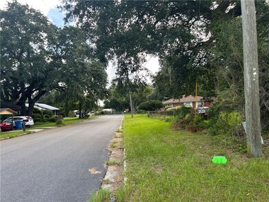 2426 Gordon St, Brunswick, GA 31520 - photo 7