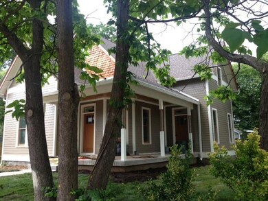 1815 Boscobel for an example of this Builders' quality.PLEASE NOTE! Following photos are of completed home just across the street also by Synergy Developments LLC!