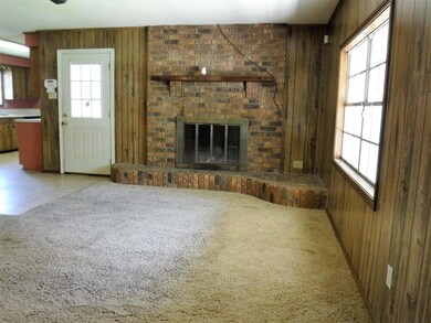 200 Thayer Ave, Eunice, LA 70535 - photo 3