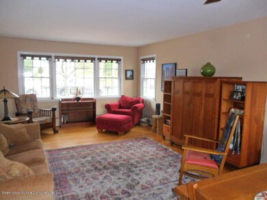 90 Highland Ave, Staten Island, NY 10301 - photo 7