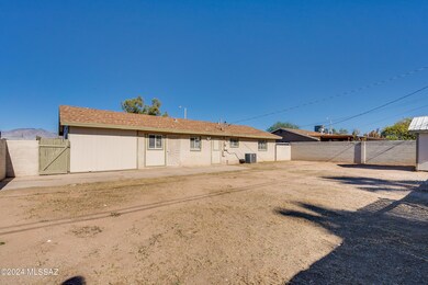 Juarez St-42