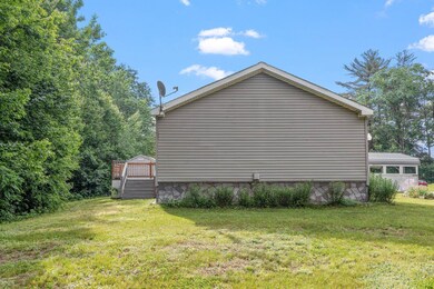 1 Queens Ln, Epsom, NH 03234 - photo 2