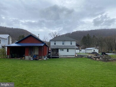 66 Main St, Maysville, WV 26833 - photo 4