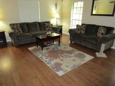 300 W Burnett St, Brazoria, TX 77422 - photo 3