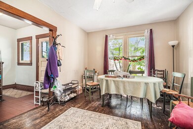 518 N Division St, Ann Arbor, MI 48104 - photo 4