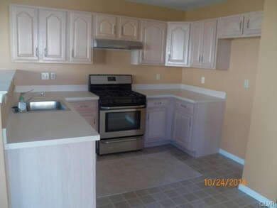 3645 Clauss Dr, Macungie, PA 18062 - photo 3