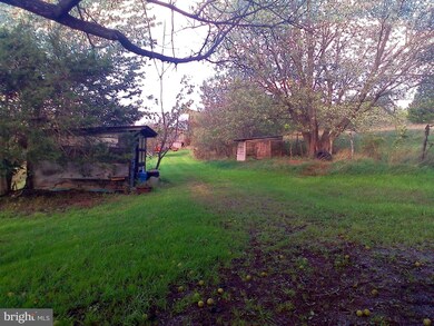 1649 S Timber Ridge Rd, Cross Junction, VA 22625 - photo 5