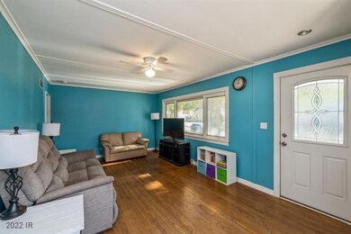 1520 62nd St, Des Moines, IA 50311 - photo 3