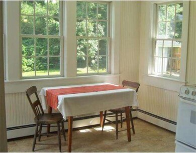 843 Plymouth St, Middleboro, MA 02346 - photo 6