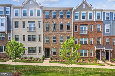 2739 Duvall Ridge Rd unit 520, Hyattsville, MD 20785 - photo 3