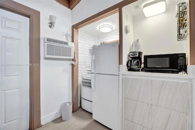 1943 Rodman St, Hollywood, FL 33020 - photo 5