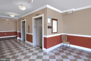 313 Masterson Ct unit 313, Trenton, NJ 08618 - photo 4