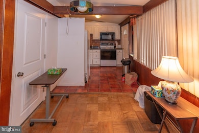 2807 W Strathmore Ave, Baltimore, MD 21209 - photo 6