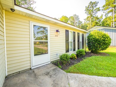 222 Lakewood Dr, Jacksonville, NC 28546 - photo 4