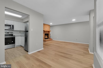 7555 Weather Worn Way unit A, Columbia, MD 21046 - photo 4