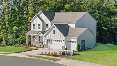 2451 Williams Ridge Dr, Columbia, TN 38401 - photo 3