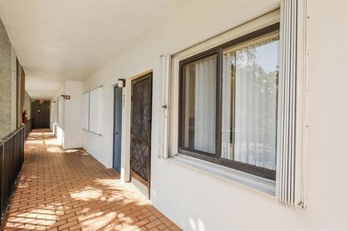 4838 Esedra Ct unit 203, Lake Worth, FL 33467 - photo 3