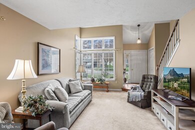 8 Cordell Dr, Stevens, PA 17578 - photo 3