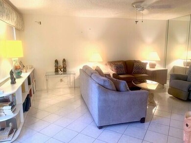 66 Windsor D, West Palm Beach, FL 33417 - photo 4