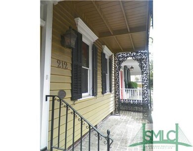 212 E Liberty St, Savannah, GA 31401 - photo 2