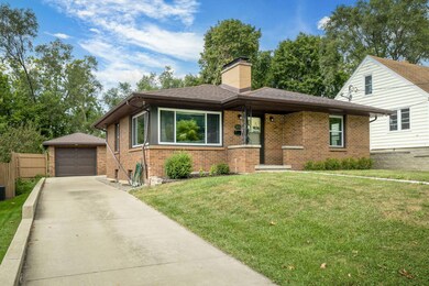 2-web-or-mls-1625-sylvan-ave-se