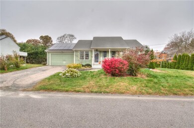 125 Caswell St, Narragansett, RI 02882 - photo 5