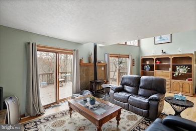 1944 Crossings View Rd, Paw Paw, WV 25434 - photo 6