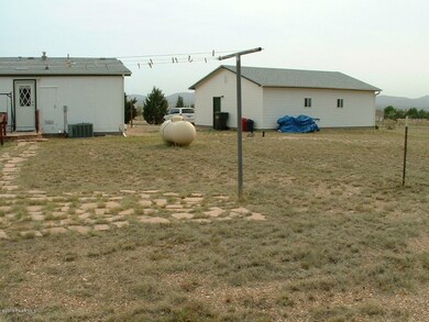 120 W Lunar Way, Paulden, AZ 86334 - photo 6