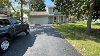 11S722 Book Rd, Naperville, IL 60564 - photo 3