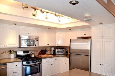 Owner has maximized Kitchen Function with Pull out