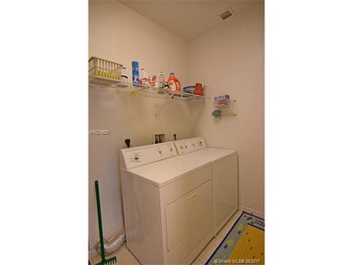 unlisted-address, Davie, FL 33328 - photo 7