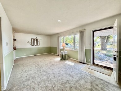 733 Hanover Dr, Whiteland, IN 46184 - photo 7