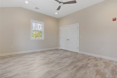 595 Saint Paul St unit 3, North Smithfield, RI 02896 - photo 5