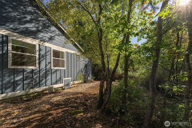 1416 32nd St, Bellingham, WA 98225 - photo 7