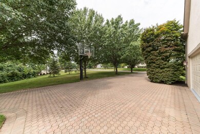 385 Shale Ridge Ct, Powell, OH 43065 - photo 5