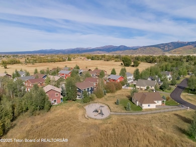 810 Eagles Rest Dr, Driggs, ID 83422 - photo 6