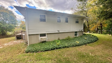 30 Mountain Rd, Danbury, CT 06810 - photo 2