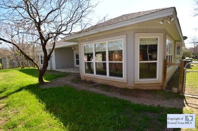 1600 Lancaster St, San Marcos, TX 78666 - photo 5