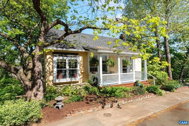 420 Altamont St, Charlottesville, VA 22902 - photo 2