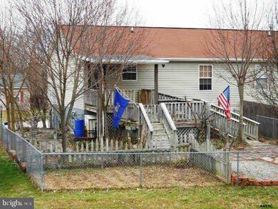 9B Bonniefield Cir, Gettysburg, PA 17325 - photo 2