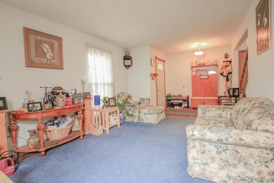 Family Room- 4