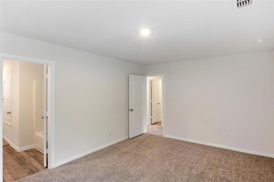 2329 Jodi Ln, Gainesville, TX 76240 - photo 6