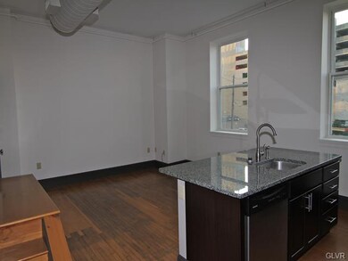 813 Hamilton St unit D, Allentown, PA 18101 - photo 7