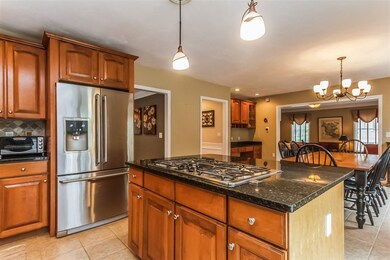 9 Chisholm Farm Dr, Stratham, NH 03885 - photo 7