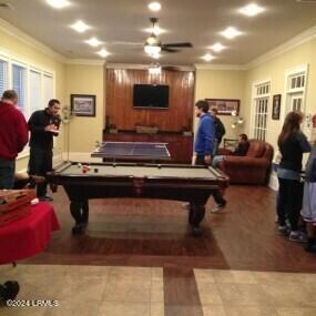 retreat-playing-pool-285x285