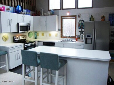 102 Whipple Tree Ln, Hawley, PA 18428 - photo 5