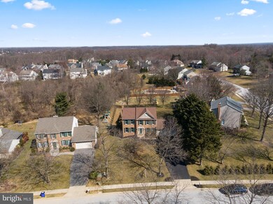 7768 Rockburn Dr, Ellicott City, MD 21043 - photo 3
