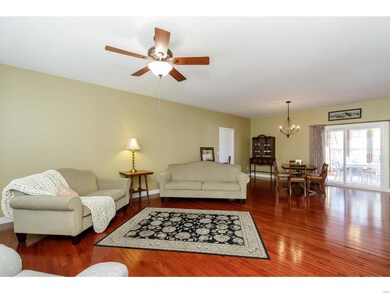 REAL Wood Floors, 9 Foot Ceilings