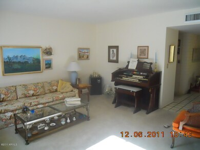 LIVING ROOM 2