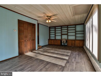 6 Hunter Dr, Burlington, NJ 08016 - photo 7